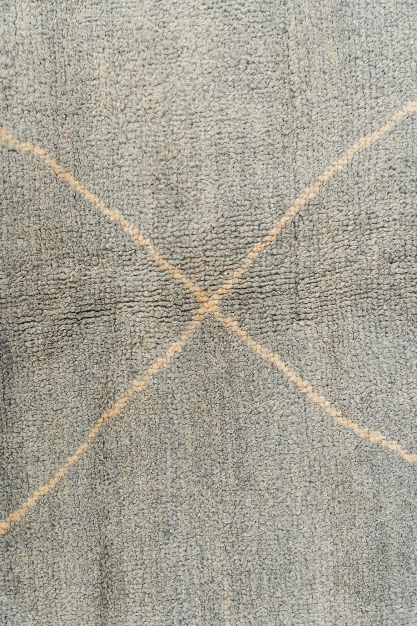 4' 7 x 6' 7 Hand Knotted Moroccan Wool Rug