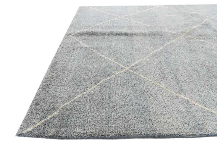 4' 7 x 6' 7 Hand Knotted Moroccan Wool Rug