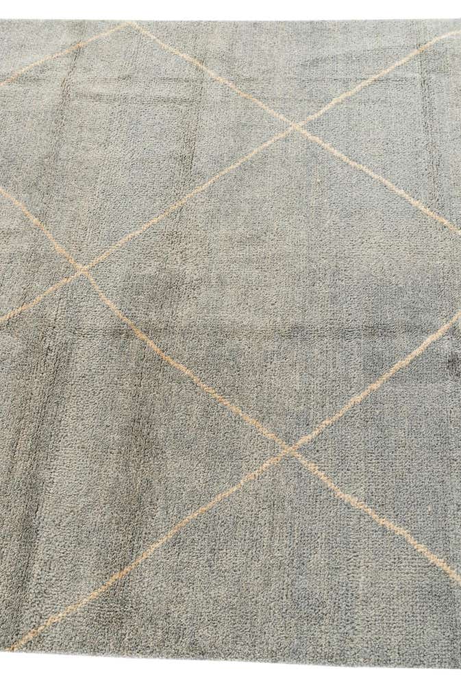 4' 5 x 6' 7 Hand Knotted Moroccan Wool Rug