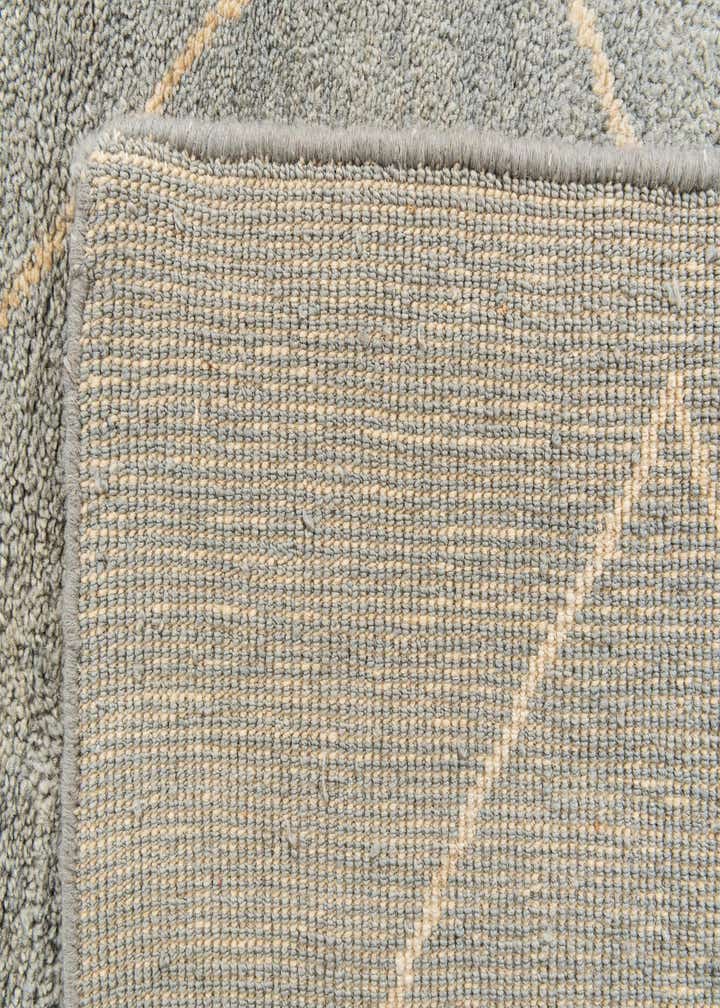 4' 5 x 6' 7 Hand Knotted Moroccan Wool Rug