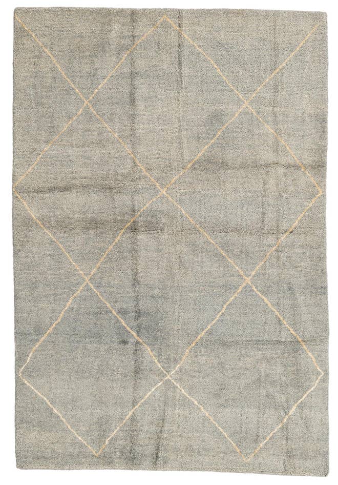 Detail image of 4' 5 x 6' 7 Hand Knotted Moroccan Wool Rug