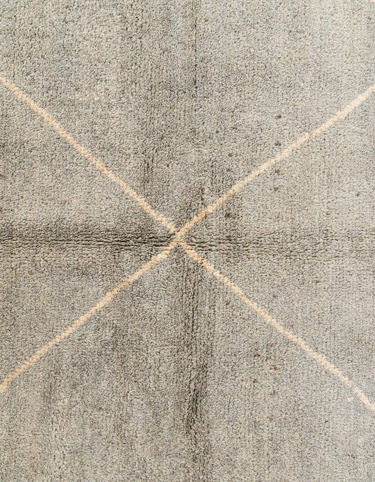Detail image of 4' 7 x 6' 10  Hand Knotted Moroccan Wool Rug