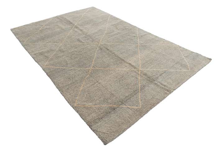 5' 7 x 8' 7 Hand Knotted Moroccan Wool Rug