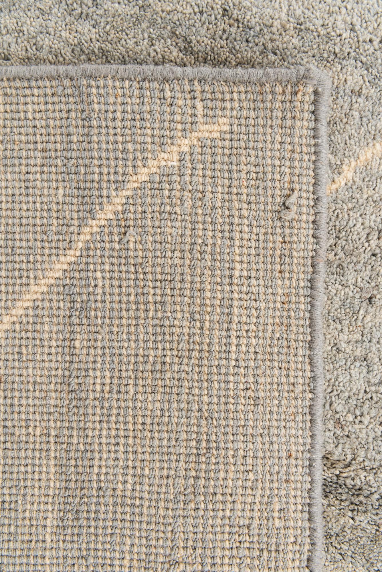 4' 8 x 6' 6 Hand Knotted Moroccan Wool Rug