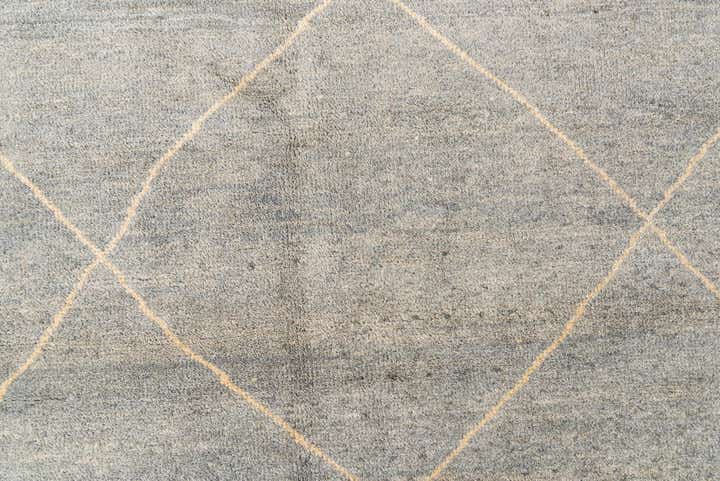 4' 8 x 6' 7 Hand Knotted Moroccan Wool Rug