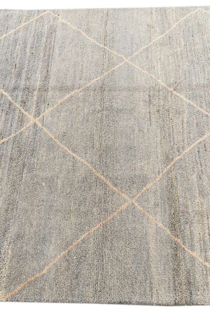 4' 6 x 6' 9 Hand Knotted Moroccan Wool Rug
