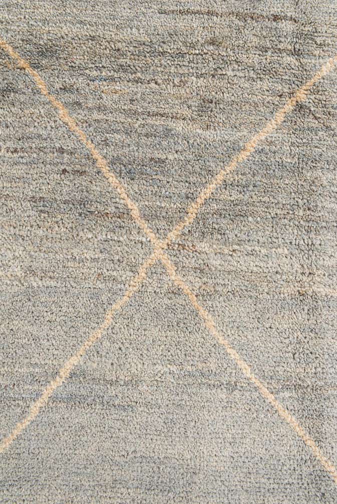 4' 6 x 6' 9 Hand Knotted Moroccan Wool Rug