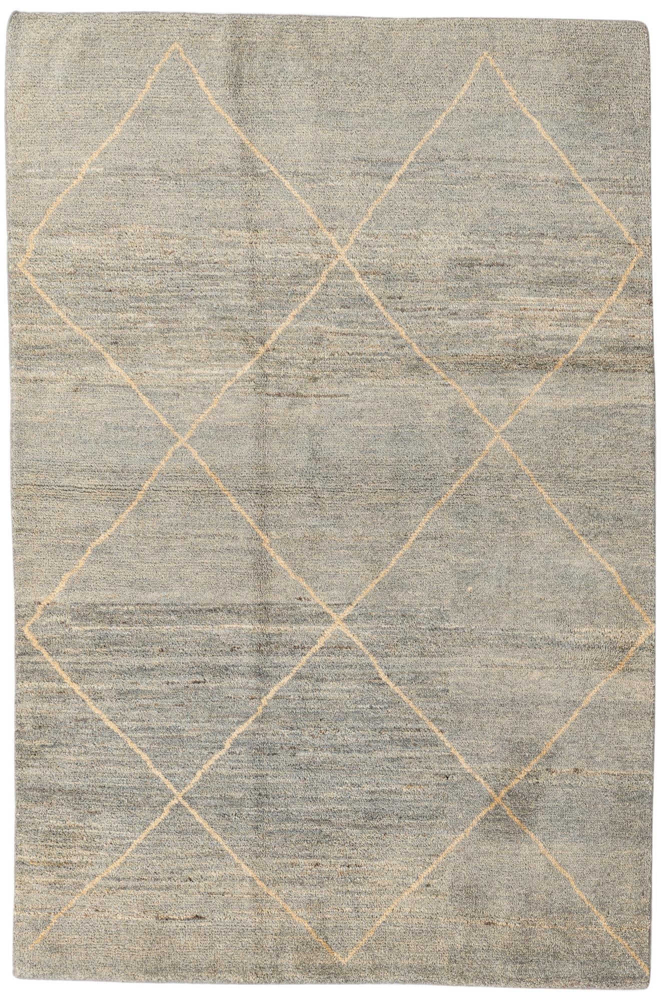 4' 6 x 6' 9 Hand Knotted Moroccan Wool Rug