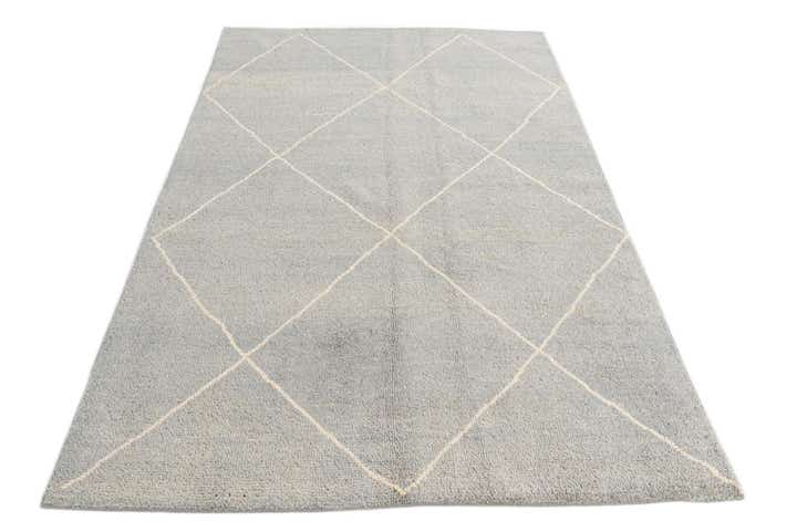 4' 6 x 6' 8 Hand Knotted Moroccan Wool Rug