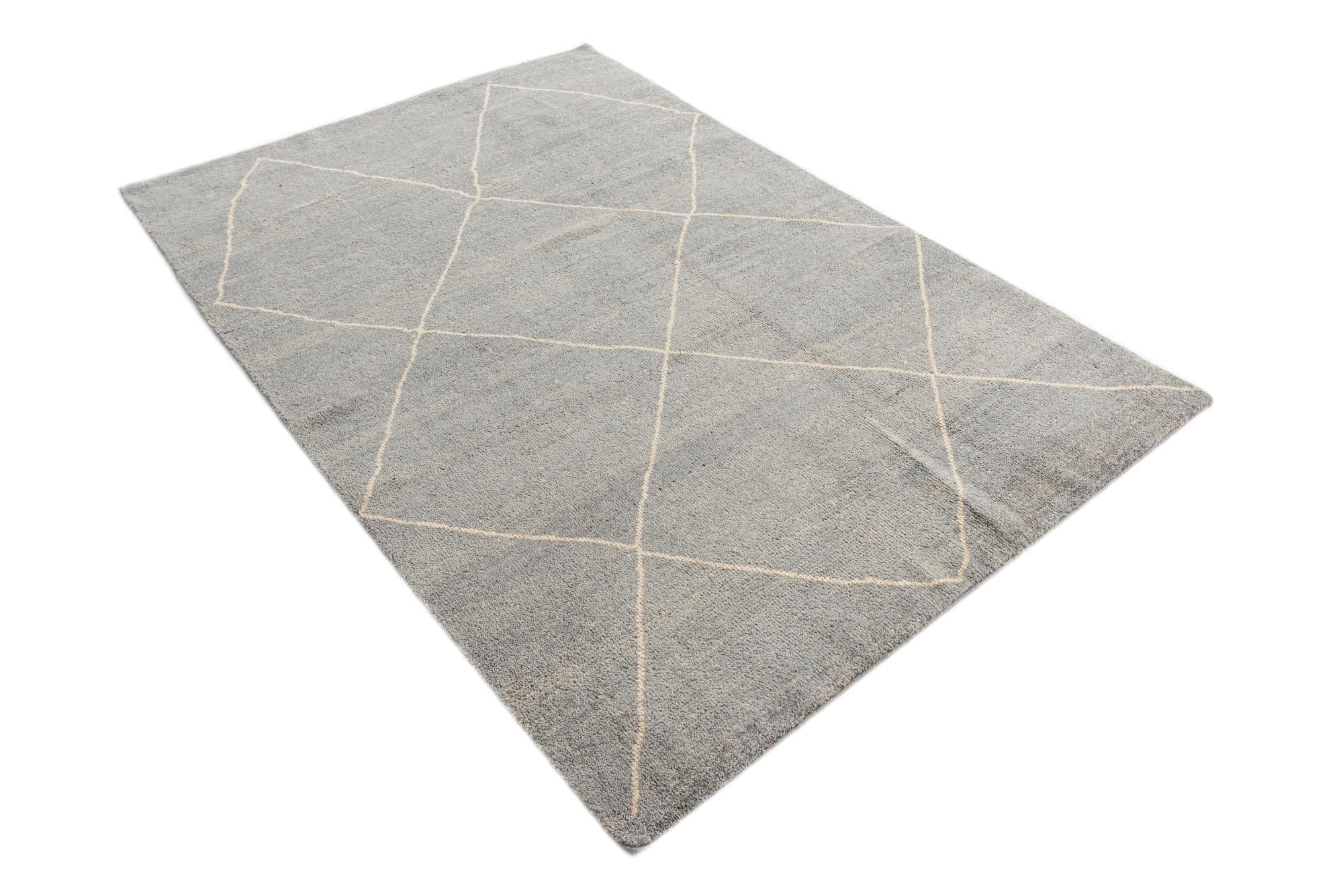 4' 5 x 6' 8 Hand Knotted Moroccan Wool Rug