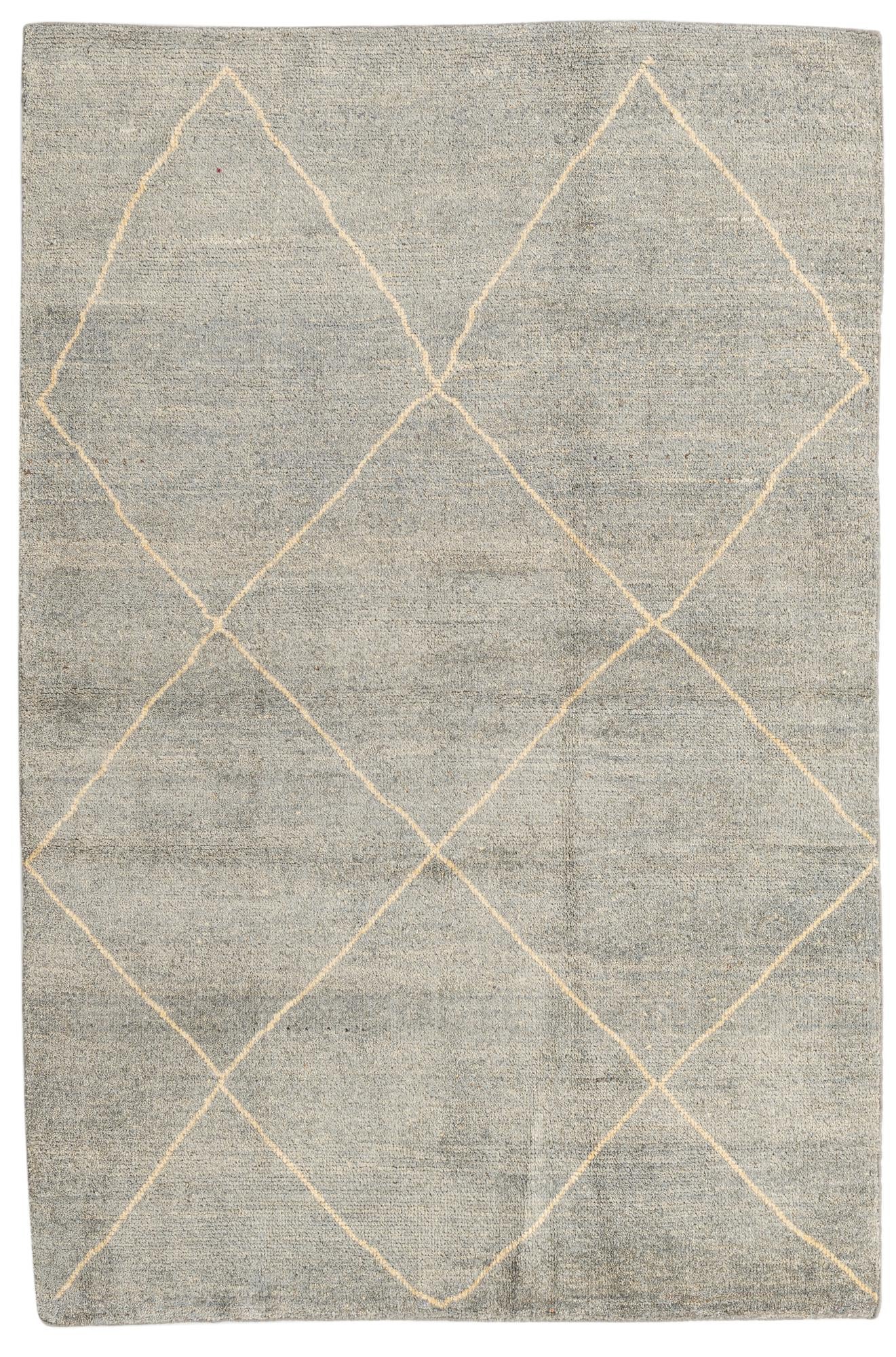 4' 5 x 6' 8 Hand Knotted Moroccan Wool Rug