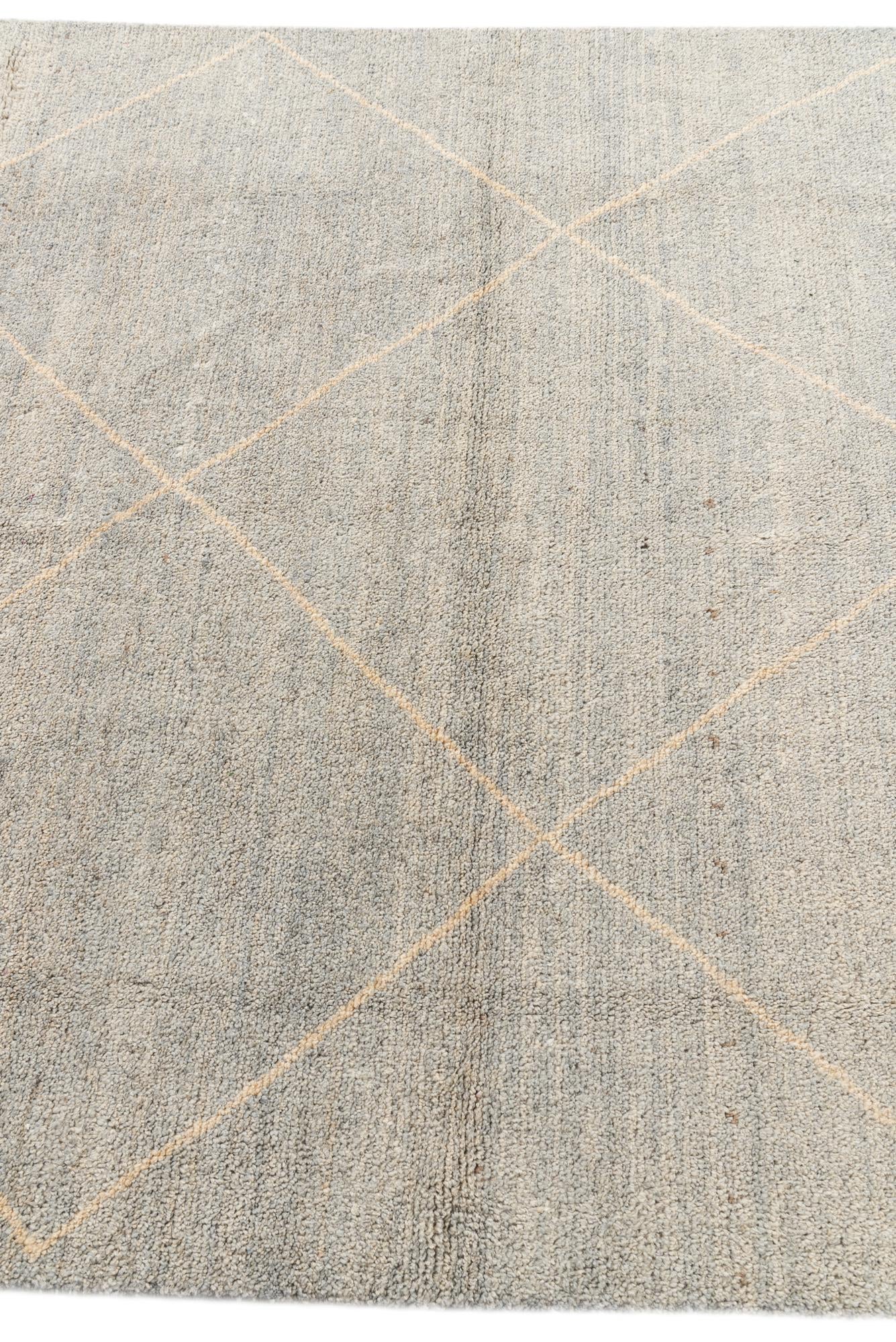 4' 7 x 6' 9 Hand Knotted Moroccan Wool Rug