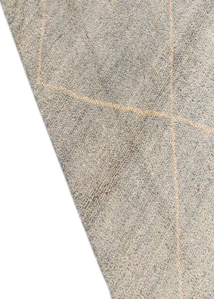 4' 7 x 6' 9 Hand Knotted Moroccan Wool Rug
