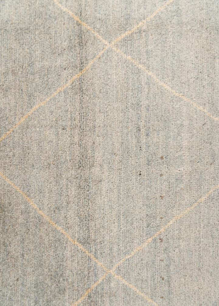 4' 7 x 6' 9 Hand Knotted Moroccan Wool Rug