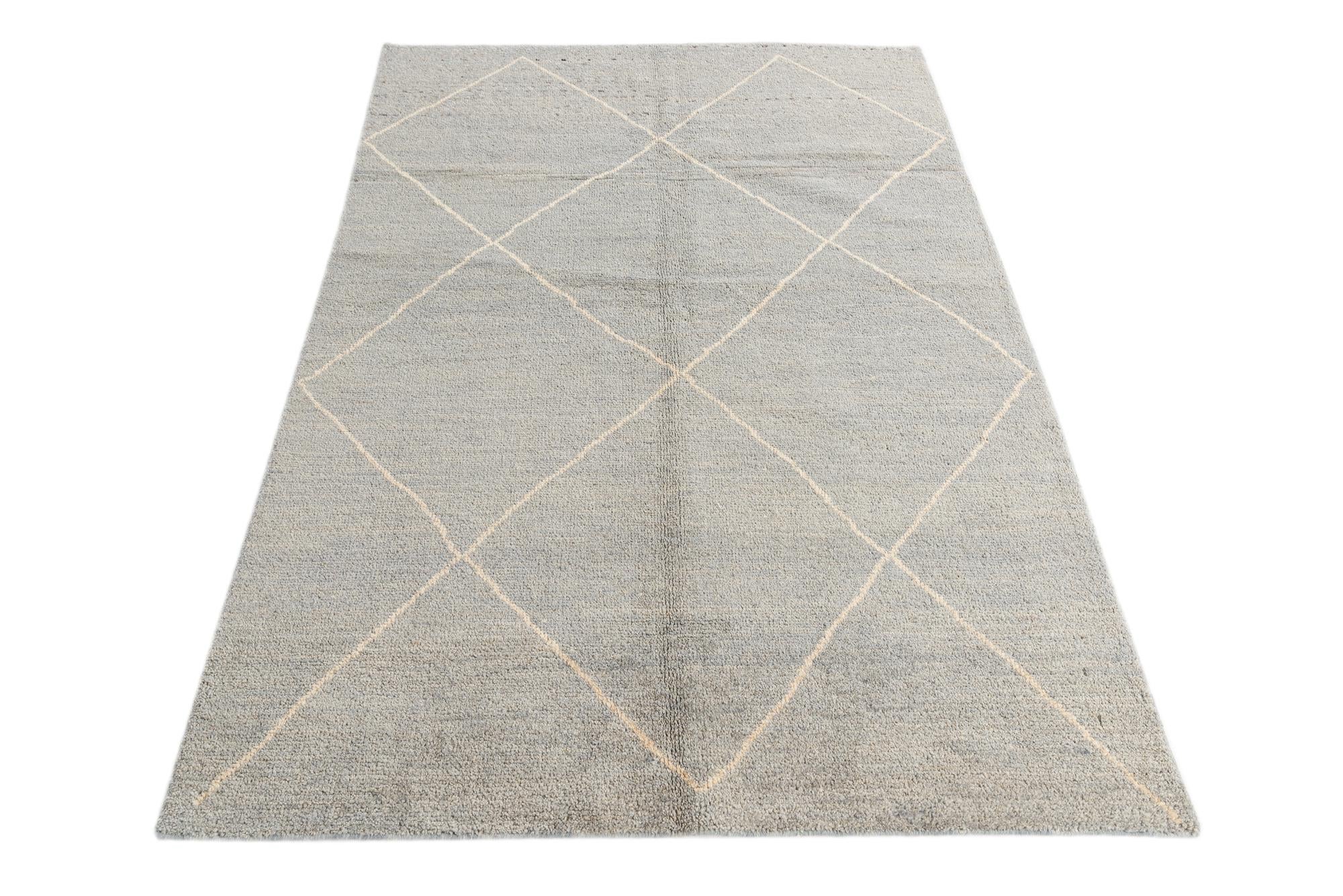 4' 7 x 6' 9 Hand Knotted Moroccan Wool Rug