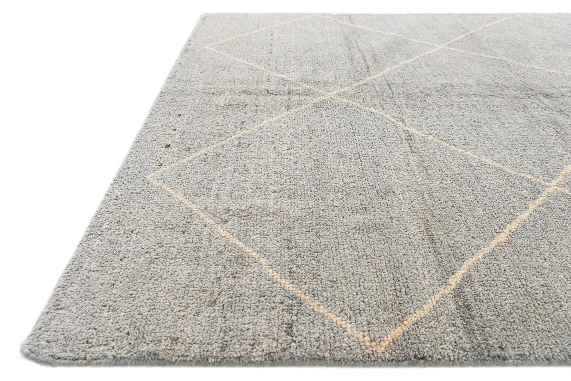 4' 7 x 6' 9 Hand Knotted Moroccan Wool Rug