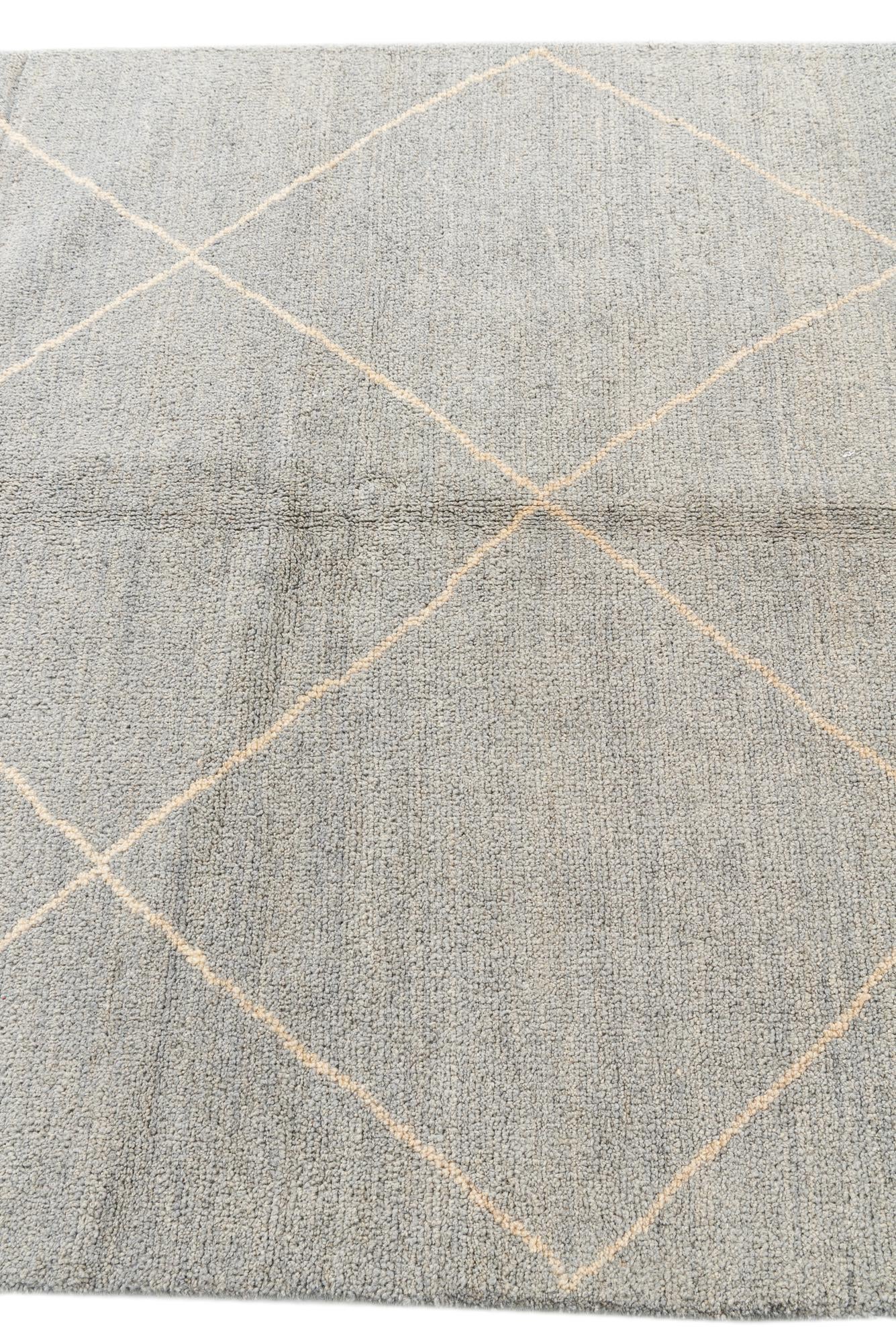 4' 7 x 6' 9 Hand Knotted Moroccan Wool Rug