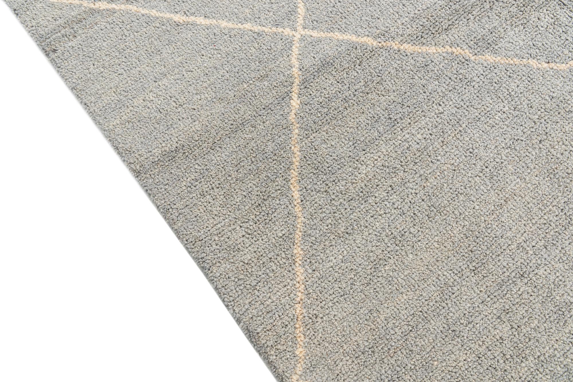 4' 7 x 6' 9 Hand Knotted Moroccan Wool Rug