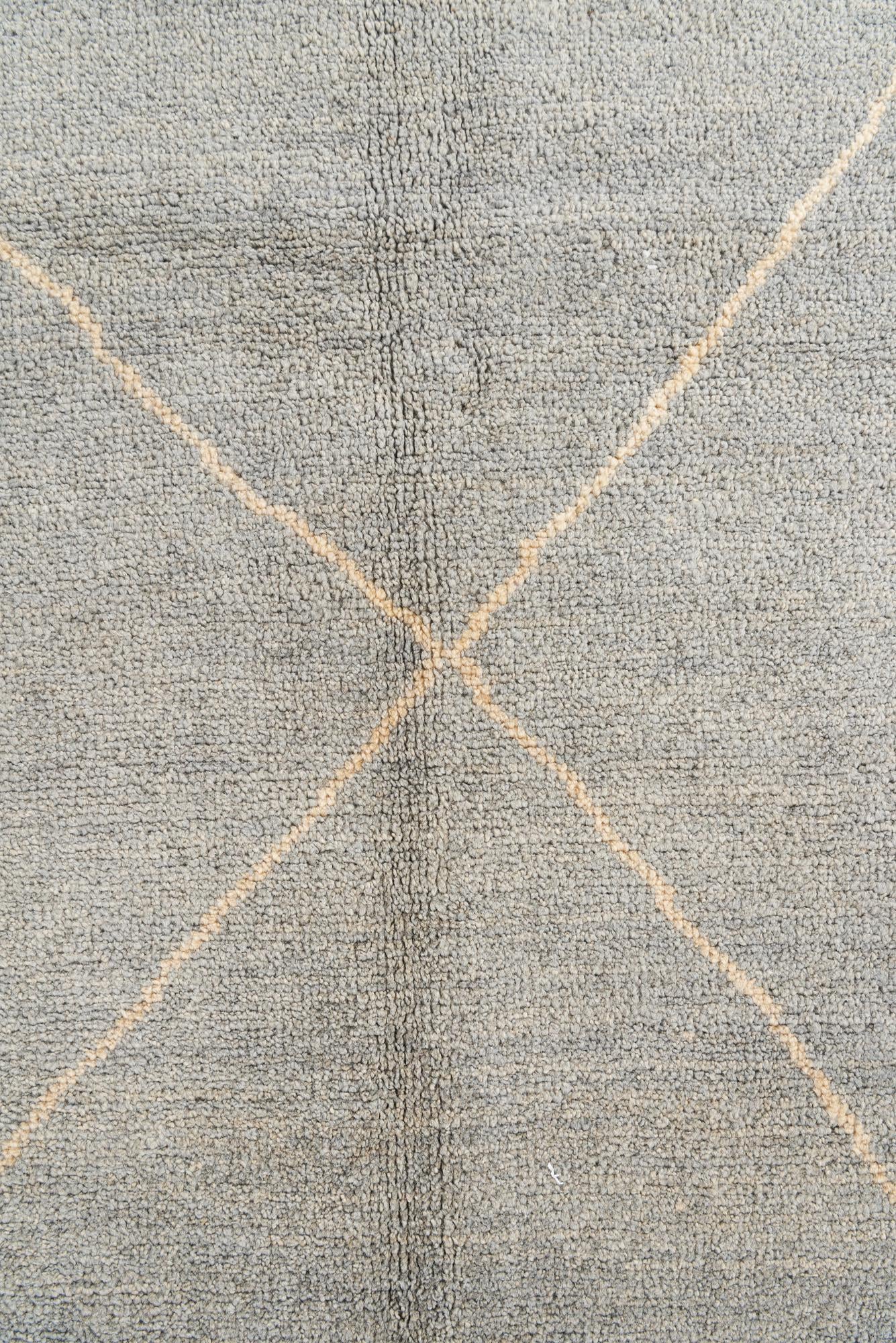 4' 7 x 6' 9 Hand Knotted Moroccan Wool Rug
