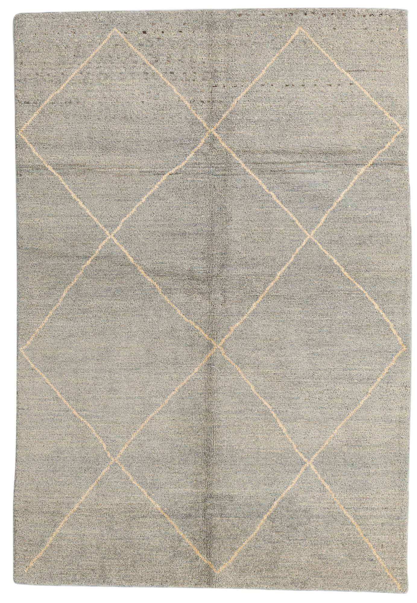 4' 7 x 6' 9 Hand Knotted Moroccan Wool Rug