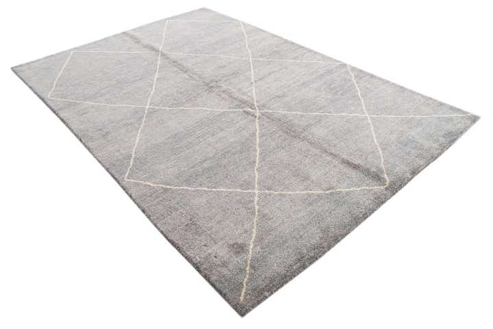 5' 7 x 8' 2 Hand Knotted Moroccan Wool Rug