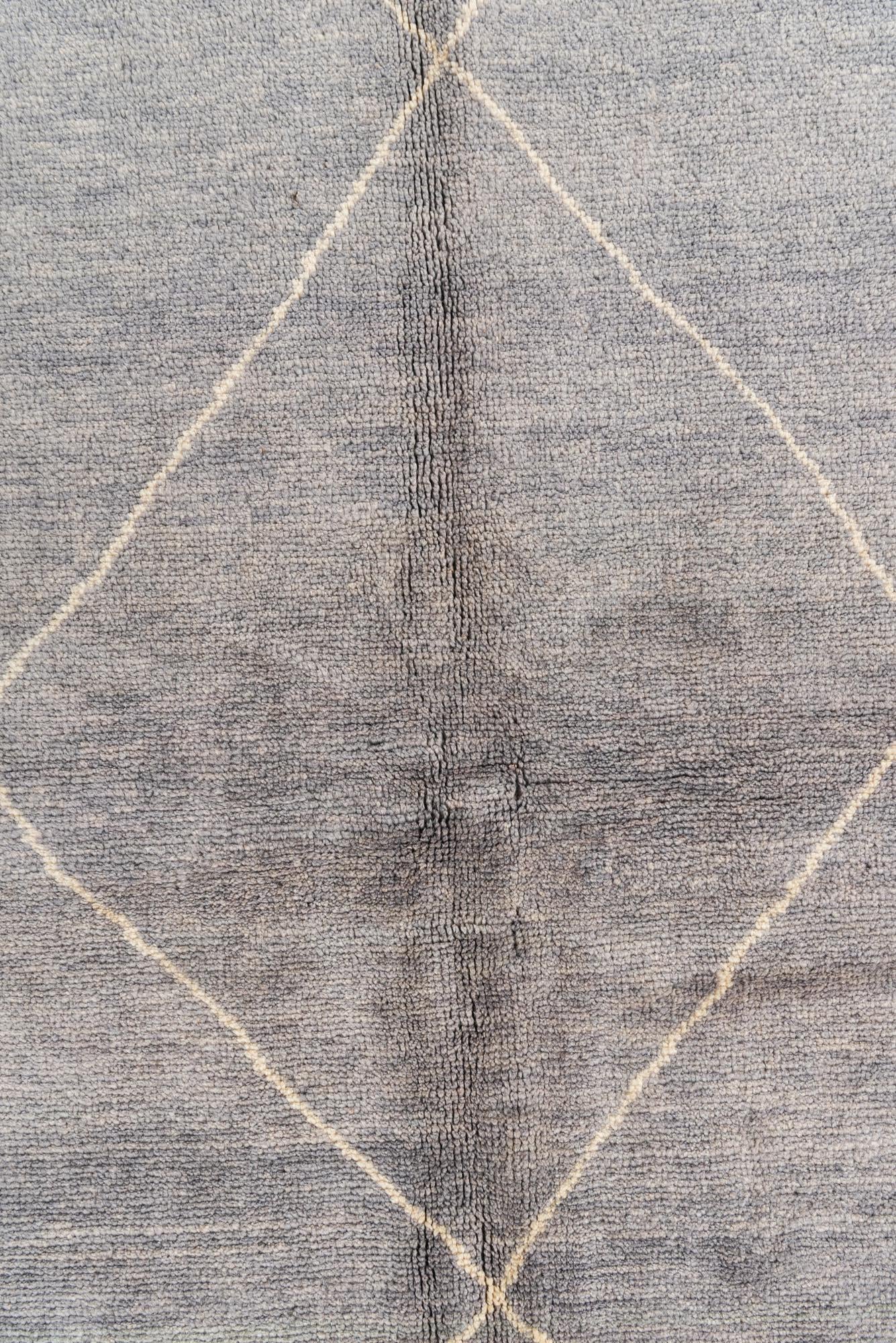 5' 7 x 8' 2 Hand Knotted Moroccan Wool Rug