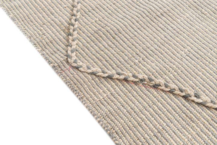 5' 4 x 8' 5 Hand Knotted Moroccan Wool Rug
