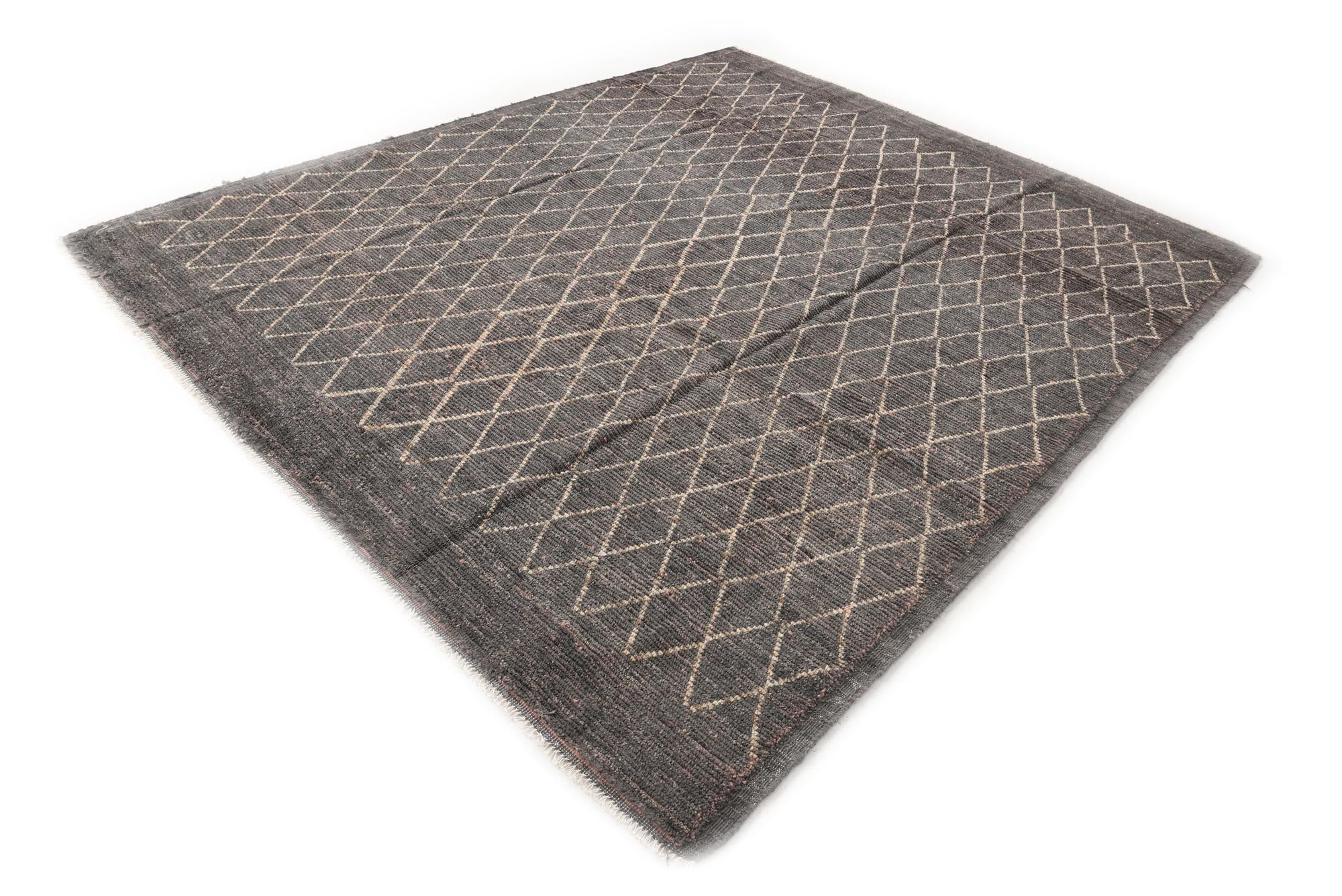 8' 6 x 10' 3 Hand Knotted Moroccan Wool Rug
