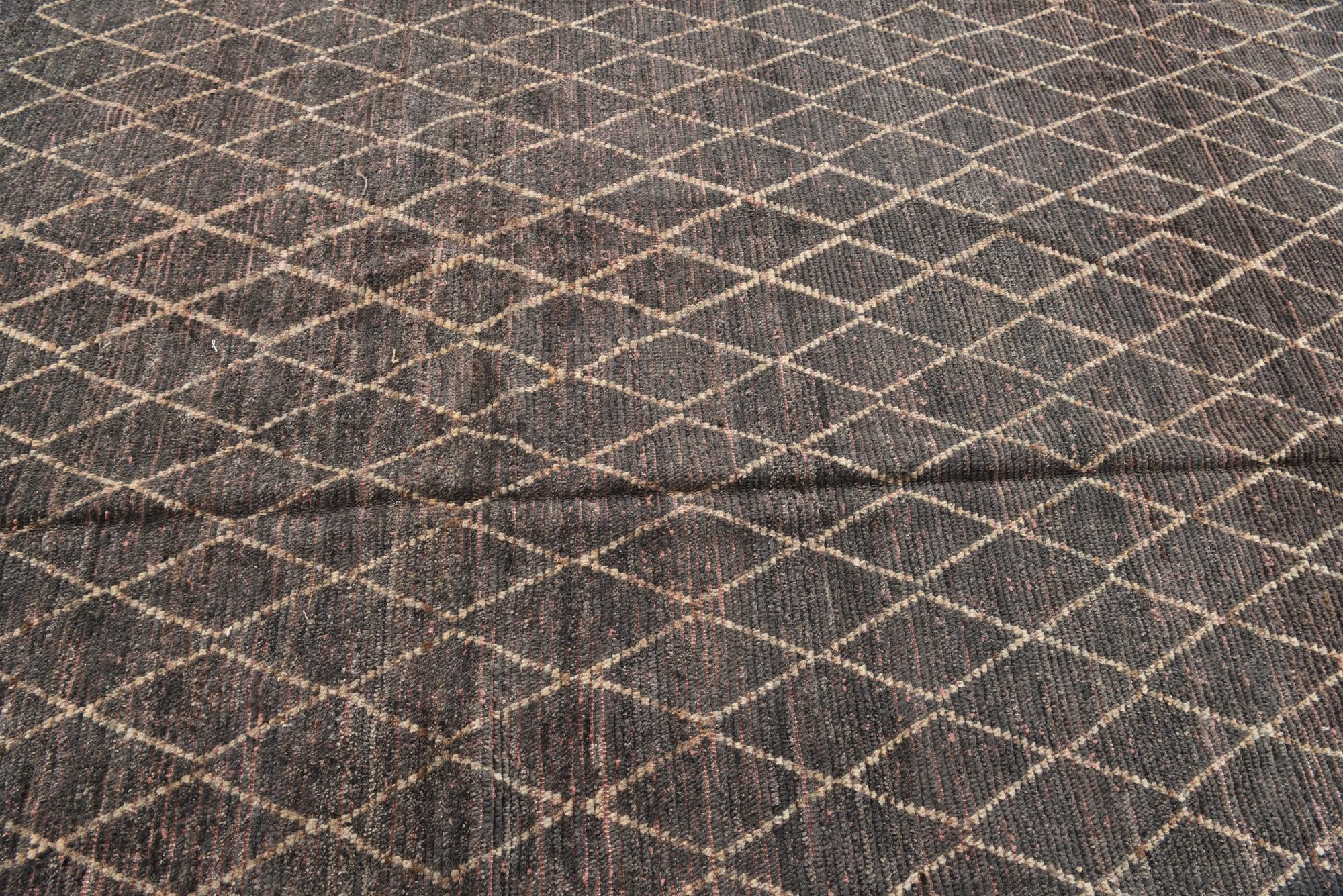 8' 6 x 10' 3 Hand Knotted Moroccan Wool Rug