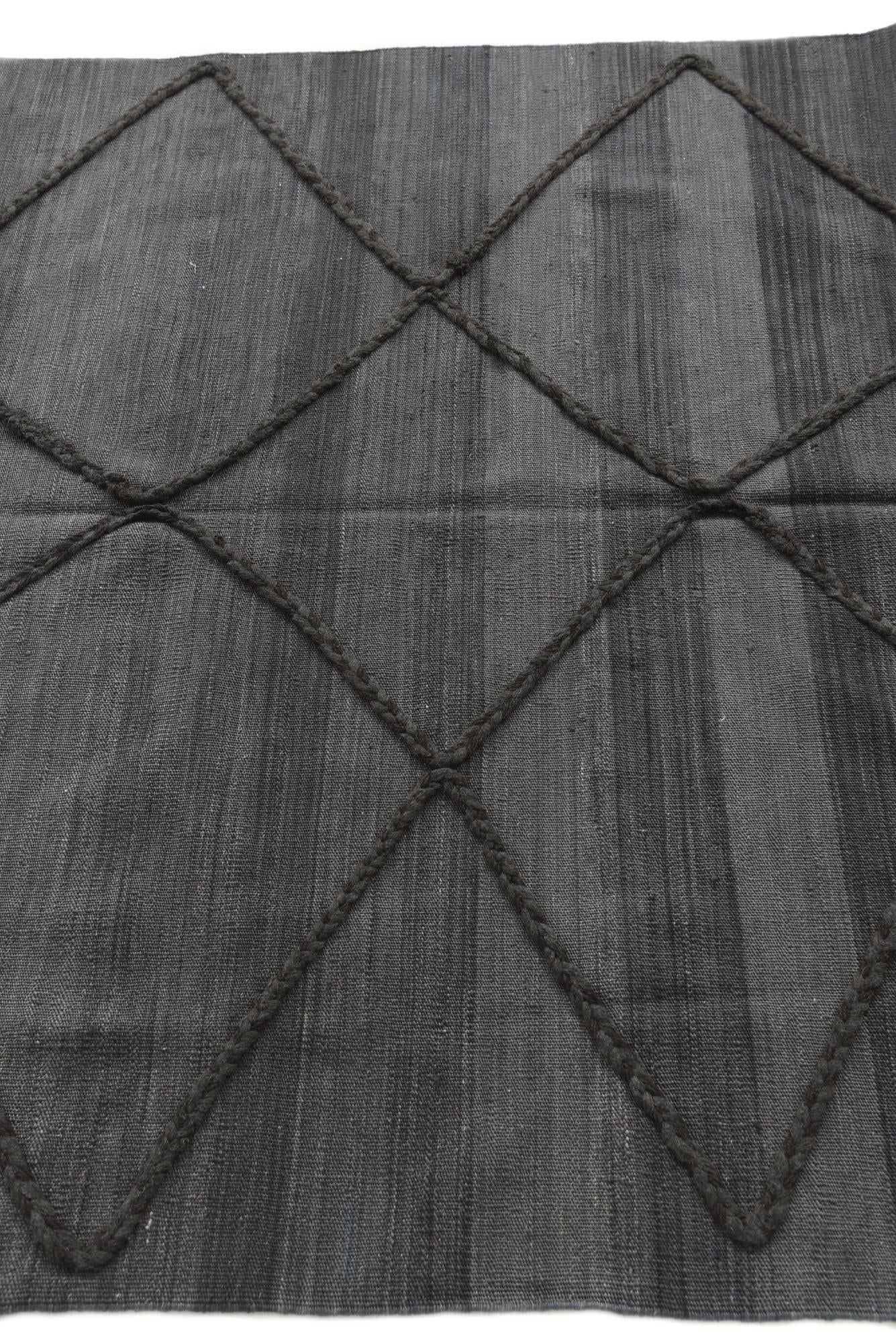 4' 9 x 6' 6 Hand Knotted Moroccan Wool Rug