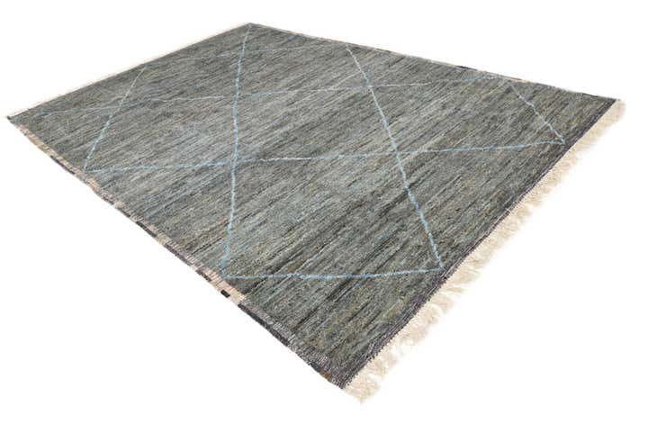 8' 9 x 12' 5 Hand Knotted Moroccan Wool Rug