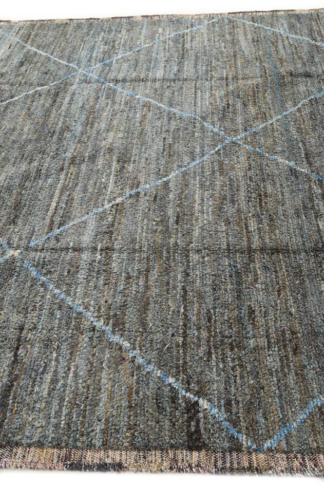 Detail image of 8' 9 x 12' 5 Hand Knotted Moroccan Wool Rug