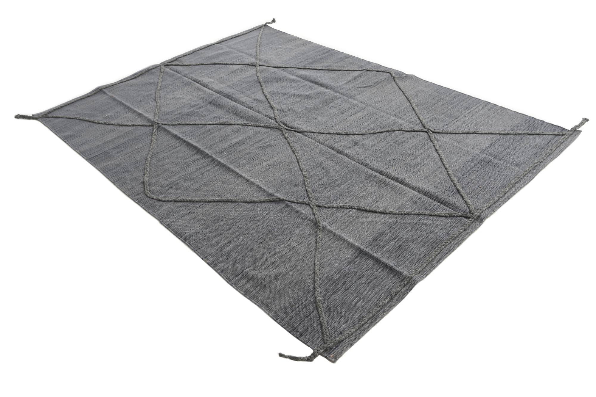 5' 9 x 7' 10 Hand Knotted Moroccan Wool Rug