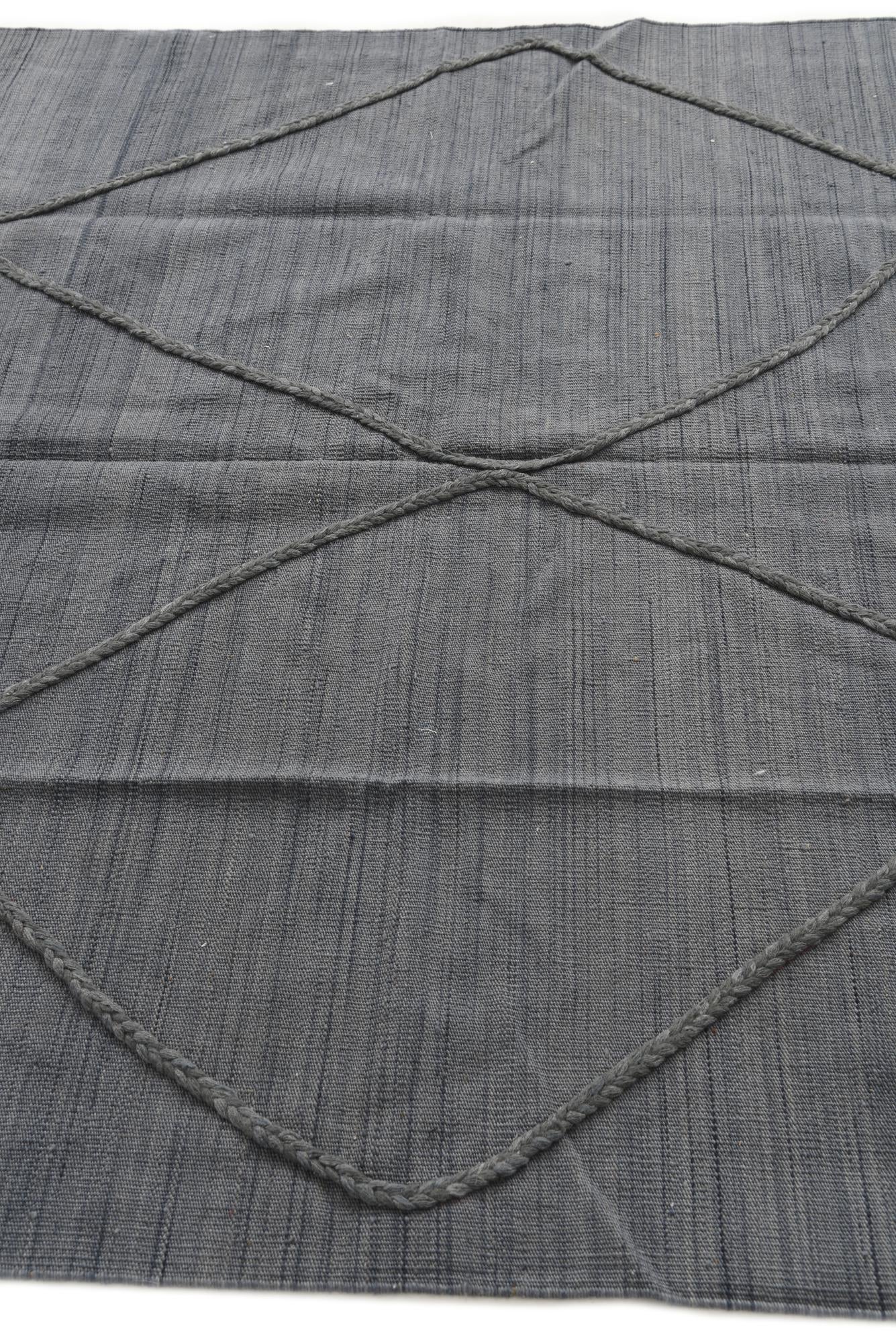 5' 9 x 7' 10 Hand Knotted Moroccan Wool Rug