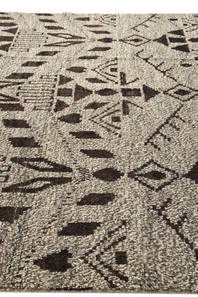 Detail image of 8' 2 x 10' 3 Hand Knotted Moroccan Wool Rug