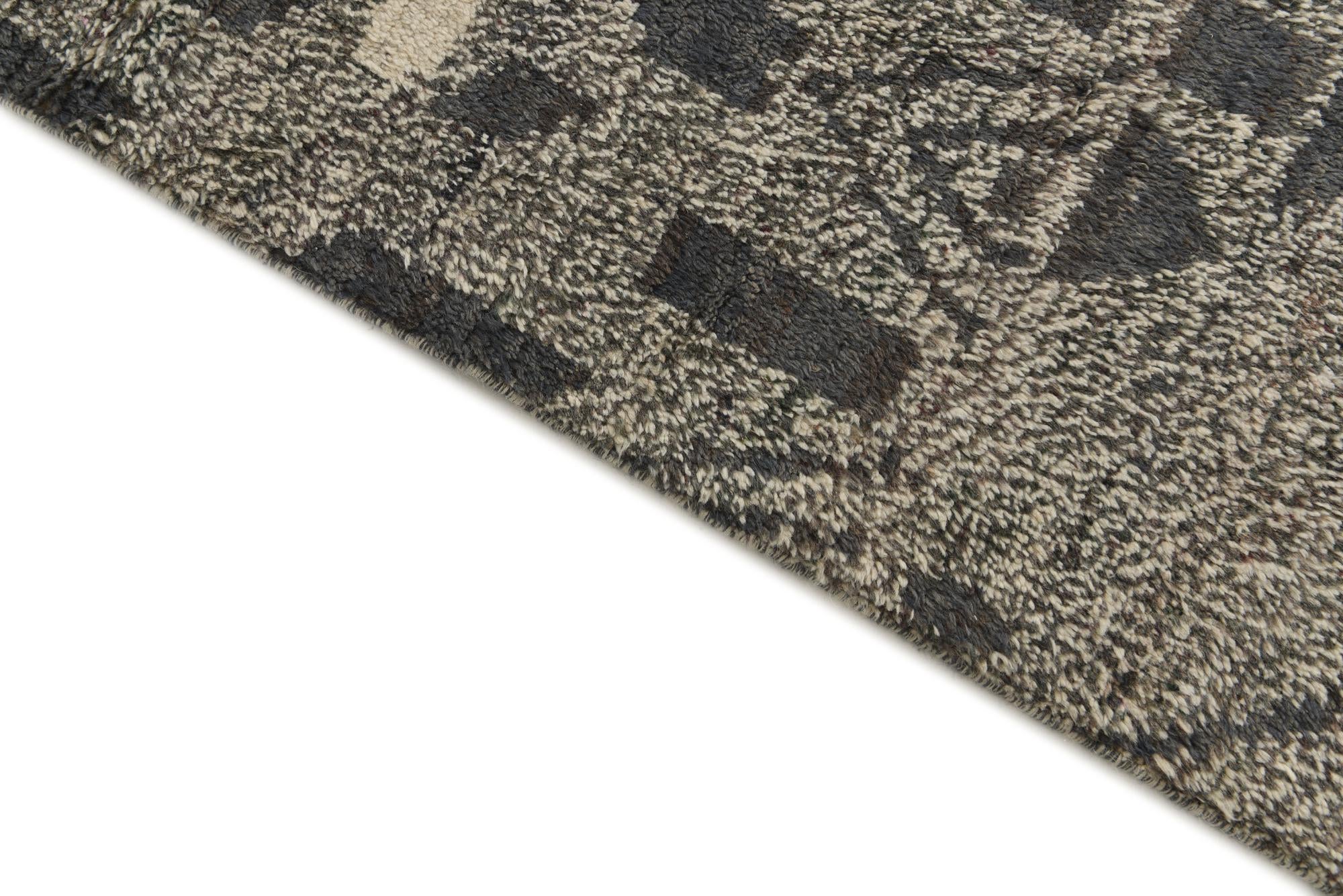 8' 1 x 10' 6 Hand Knotted Moroccan Wool Rug