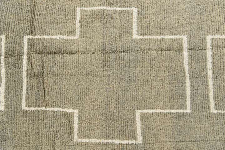 8' 6 x 10' 5 Hand Knotted Moroccan Wool Rug