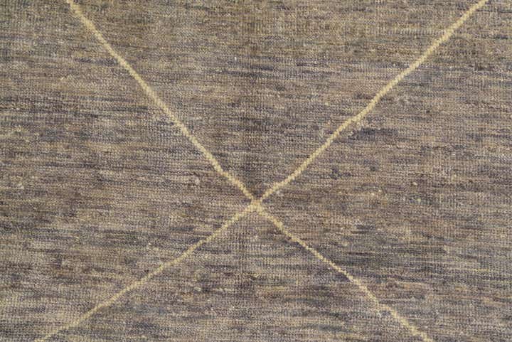 8' 1 x 9' 10 Hand Knotted Moroccan Wool Rug