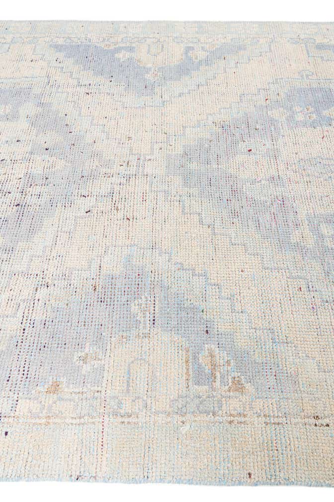 5' 10 x 8' 10 Hand Knotted Moroccan Wool Rug