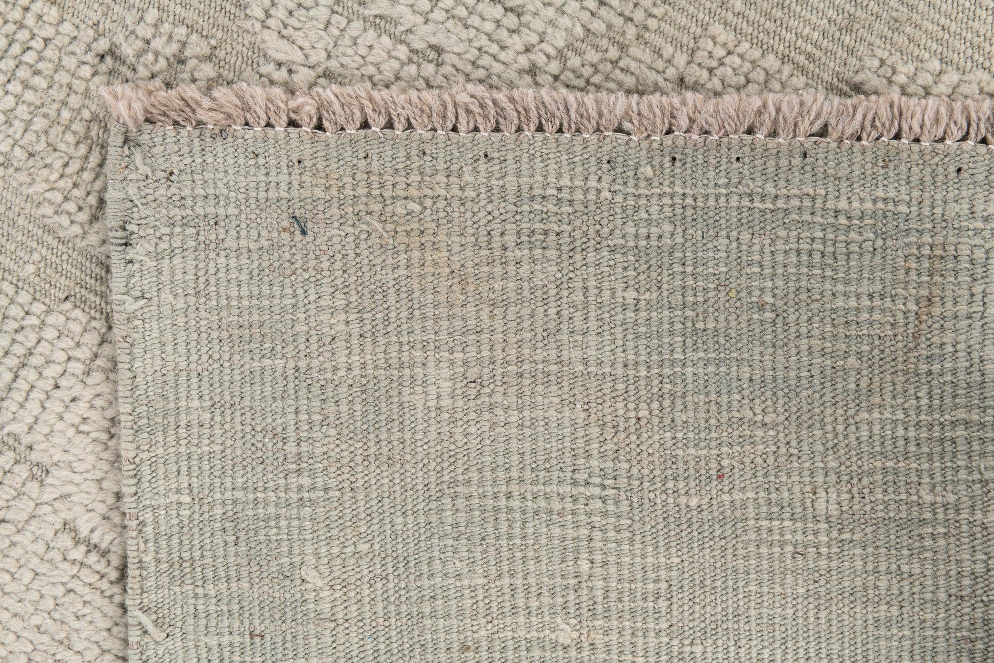 9' 10 x 14' 10 Hand Knotted Moroccan Wool Rug