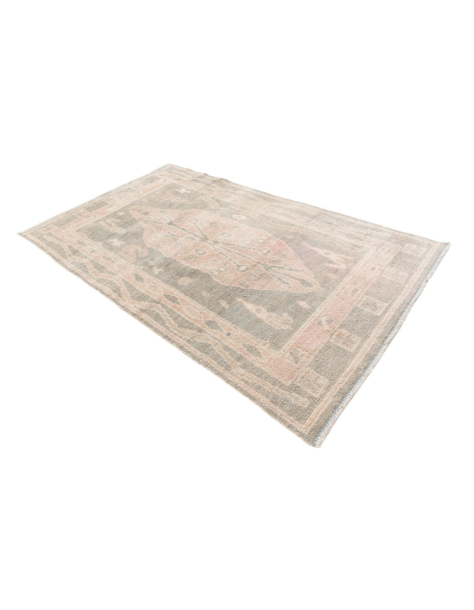 4' 10 x 8' Hand Knotted Moroccan Wool Rug