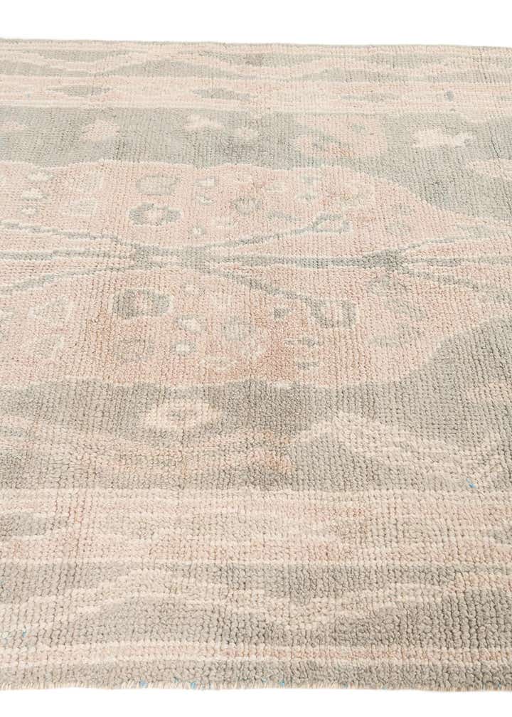 4' 10 x 8' Hand Knotted Moroccan Wool Rug