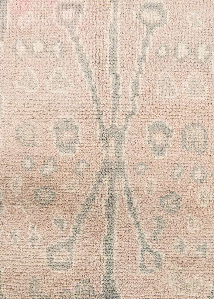 4' 10 x 8' Hand Knotted Moroccan Wool Rug