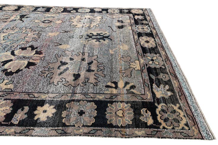 Detail image of 8' 7 x 11' 10 Hand Knotted Moroccan Wool Rug