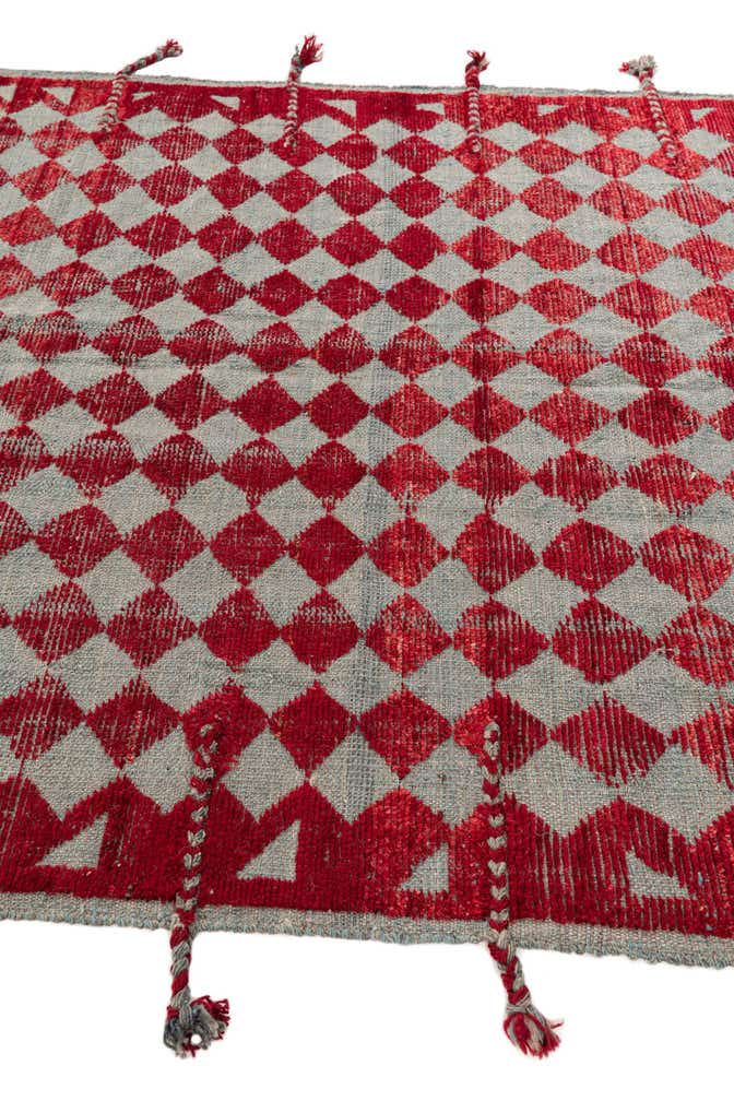 5' x 7' 4 Hand Knotted Moroccan Wool Rug