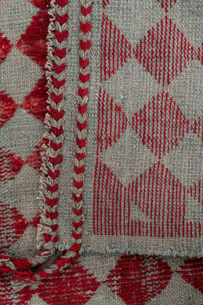 5' x 7' 4 Hand Knotted Moroccan Wool Rug