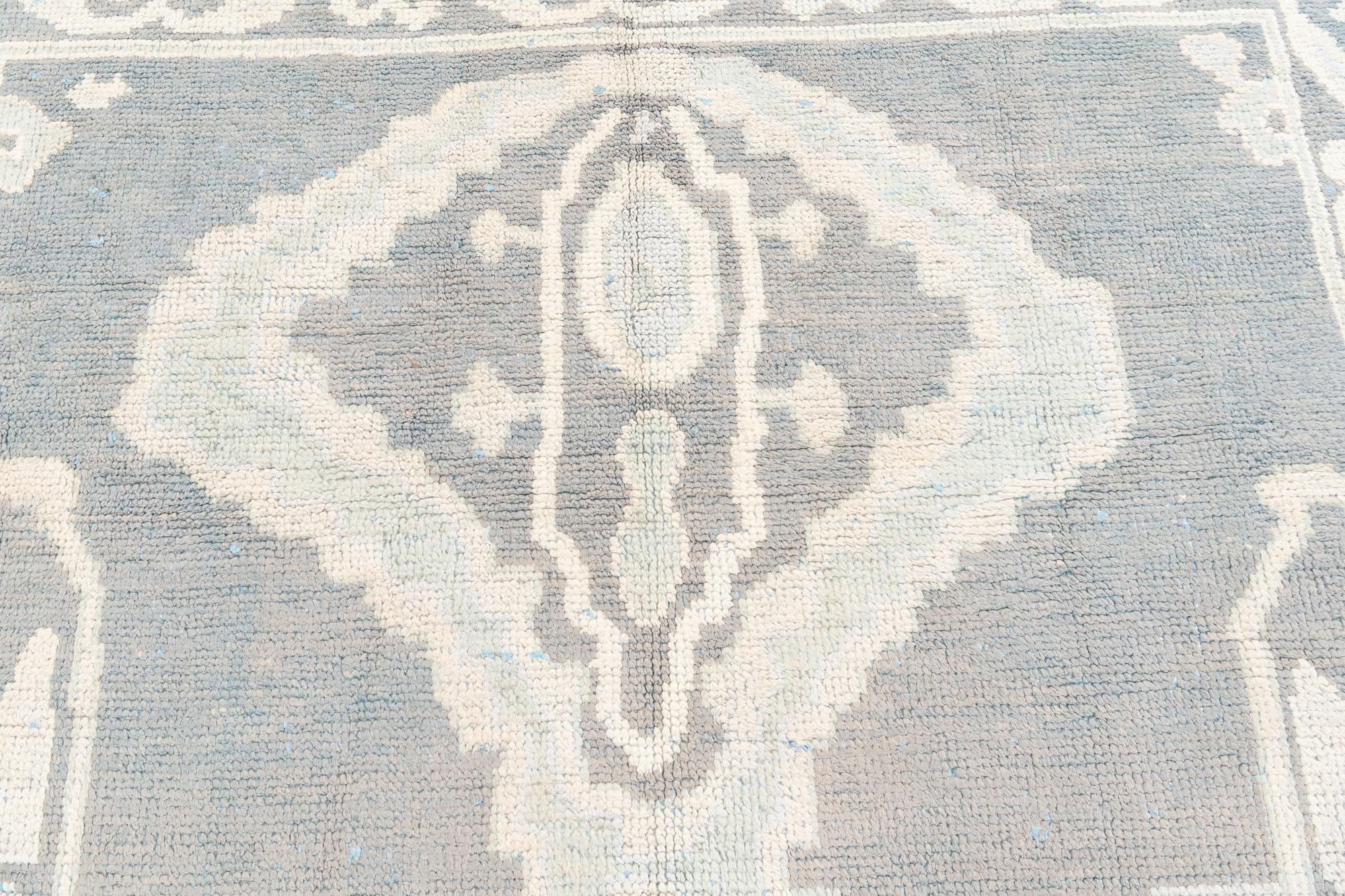 8' x 9' 10 Hand Knotted Moroccan Wool Rug
