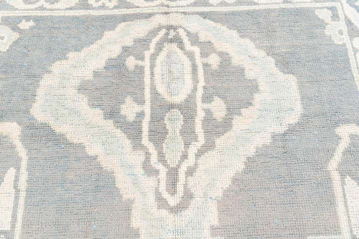 8' x 9' 10 Hand Knotted Moroccan Wool Rug