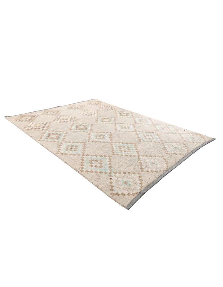 7' 9 x 10' 4 Hand Knotted Moroccan Wool Rug