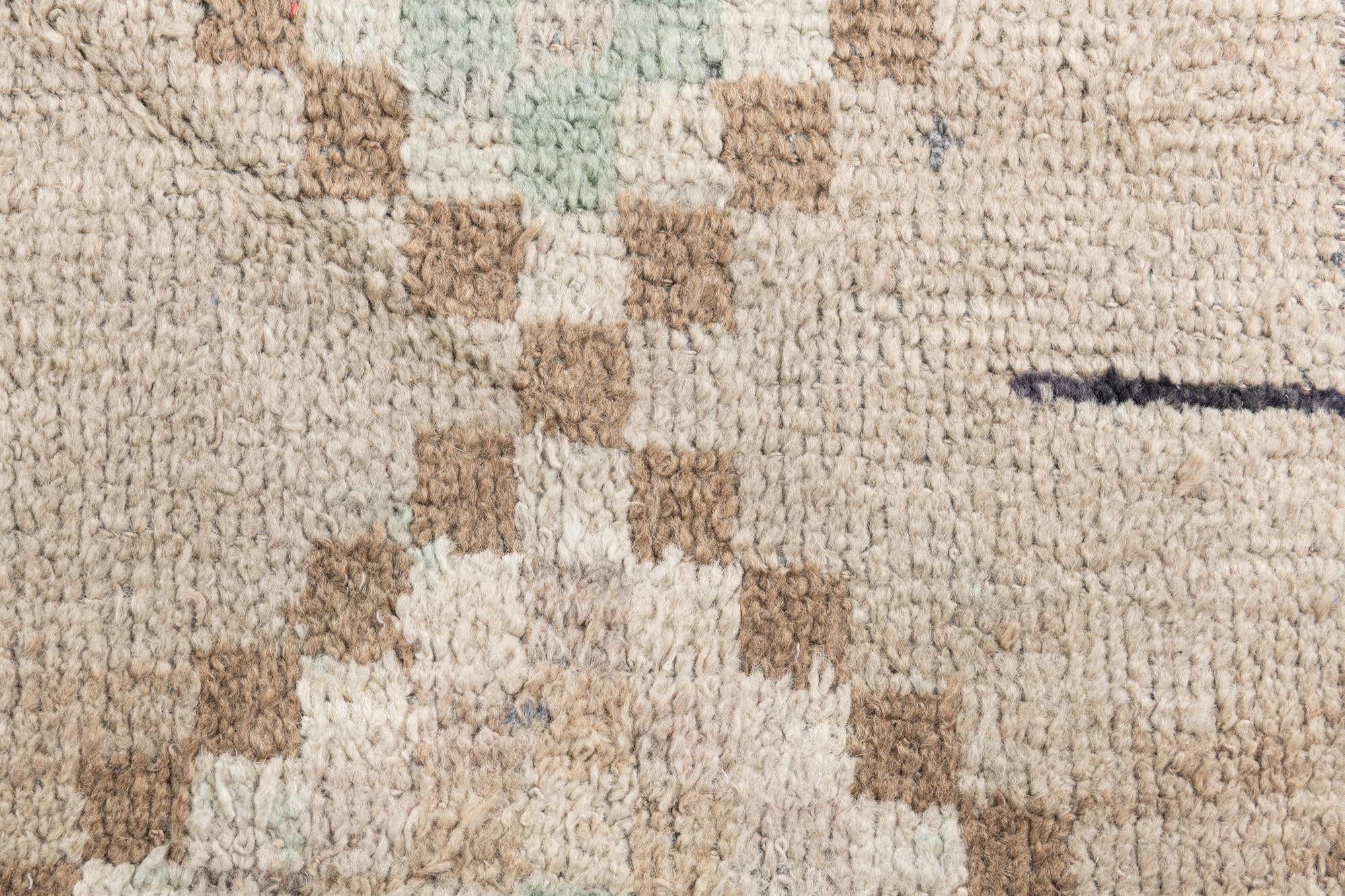 7' 9 x 10' 4 Hand Knotted Moroccan Wool Rug